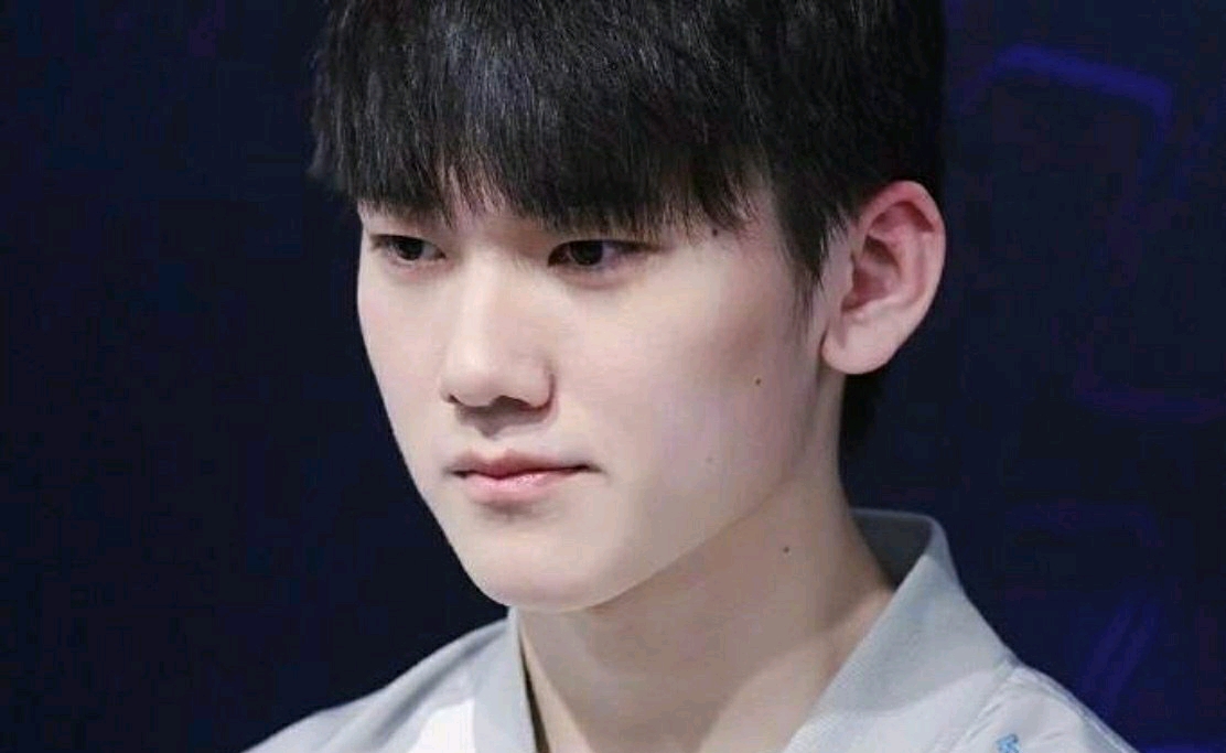 LPL组内赛最数据：JKL夺得最高分均伤害和最高场均15分钟经济差